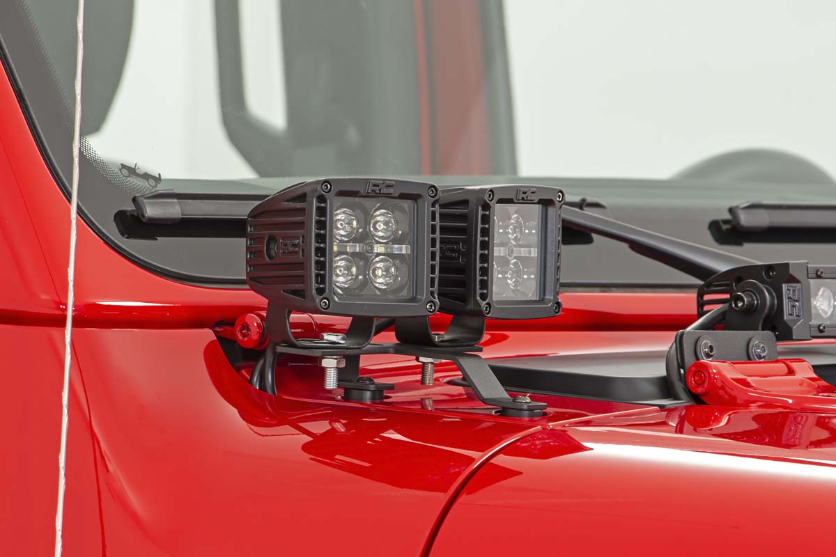 LED-Beleuchtungsset | Quad | Motorhaubenmontage | 2" Schwarz | Gelbe Tagfahrleuchten | Jeep Gladiator JT/Wrangler JL (18–26) — Bild 6