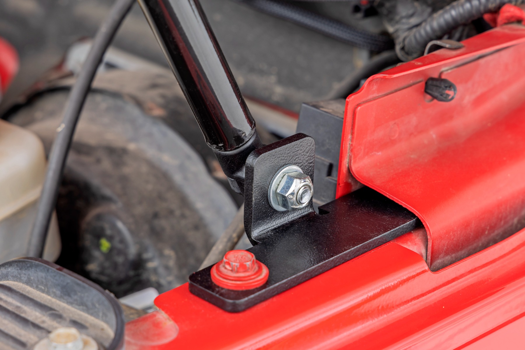Hood Struts | Hydraulic | Jeep Wrangler JK/Wrangler Unlimited (2007-2018) — Bild 3