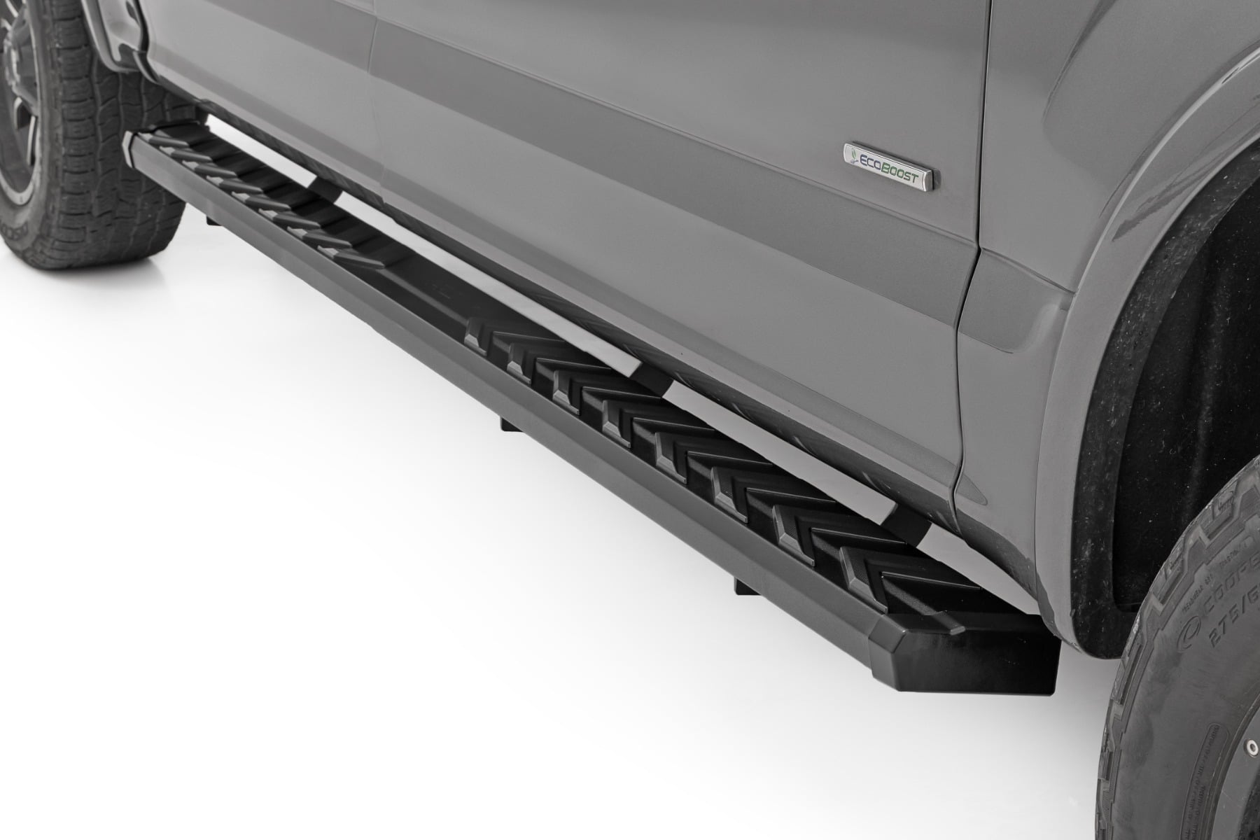 BA2 Trittbretter | Seitliche Trittstufen | Ford F-150/F-250/F-350 2WD/4WD (15–26)