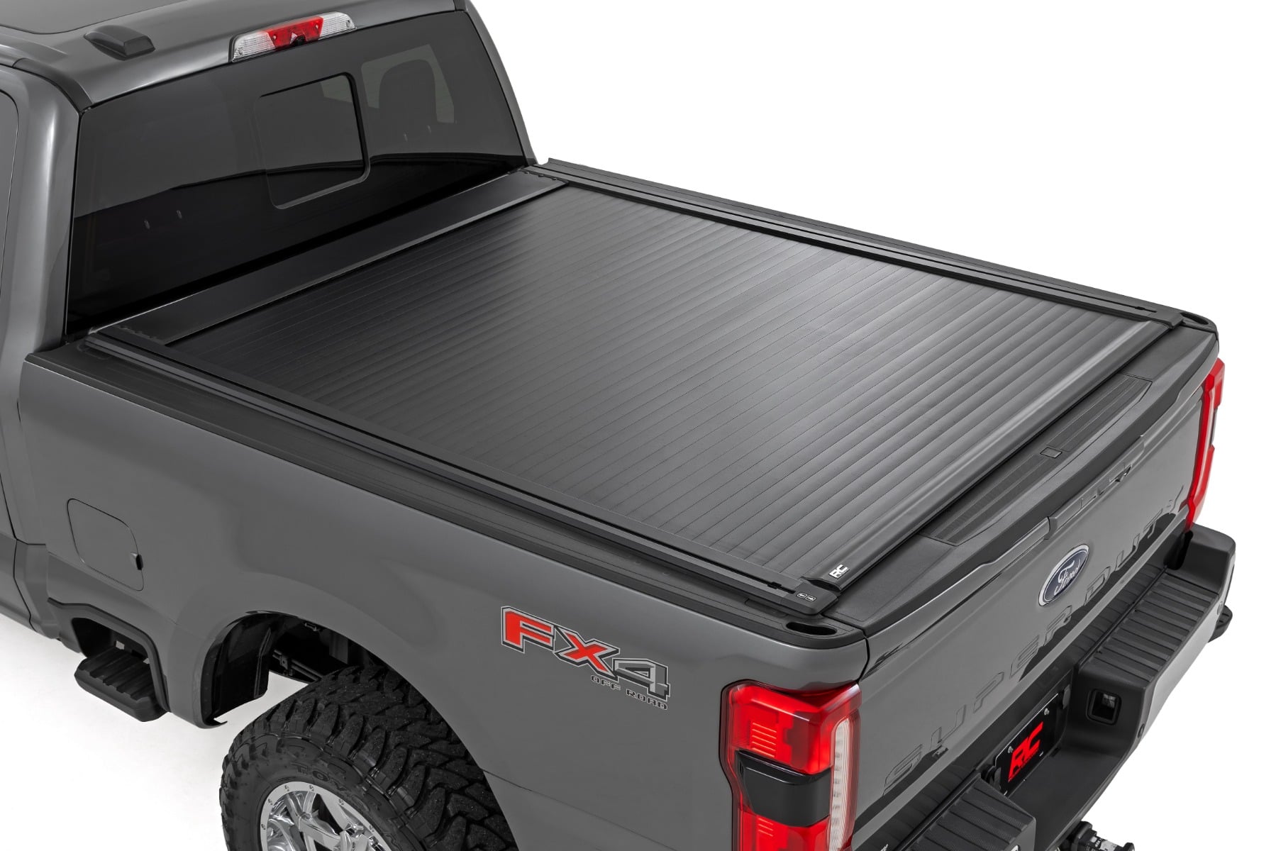 Elektrisch versenkbare Ladeflächenabdeckung | 6'10" Ladefläche | Ford F-250/F-350 Super Duty (17–26)