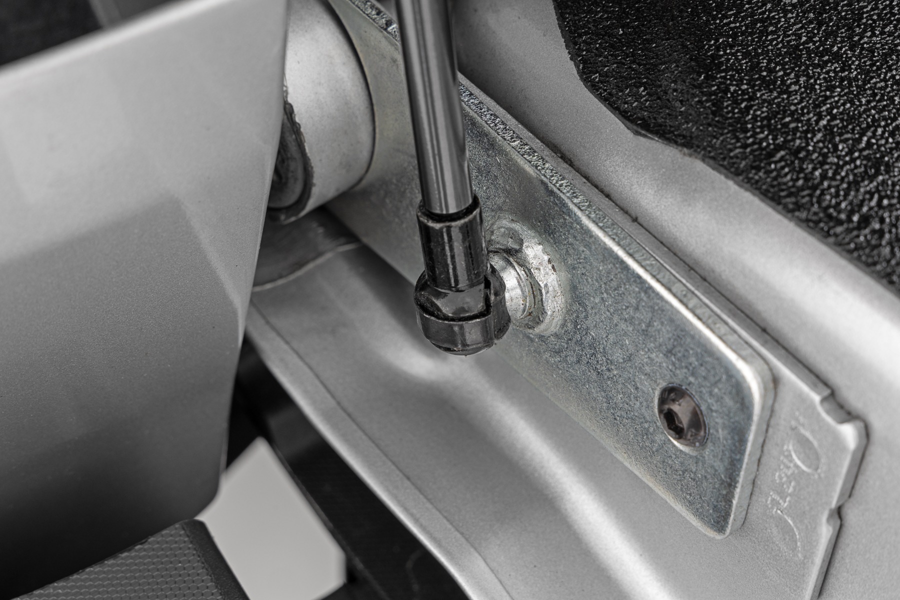 Tailgate Assist | Chevy/GMC Canyon/Colorado 2WD/4WD (2015-2022) — Bild 4