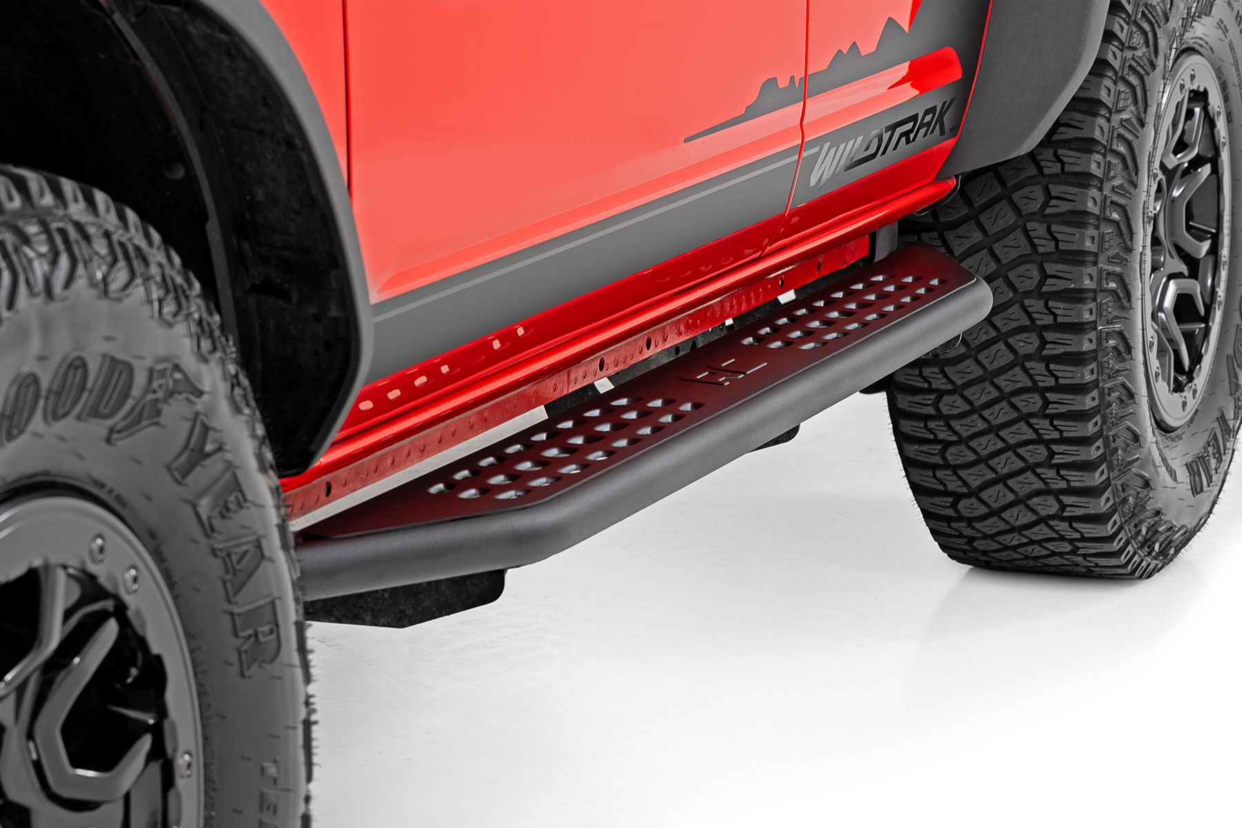 OV2 Trittbretter | Seitliche Trittstufen | 4-türig | Ford Bronco 4WD (2021–2026) — Bild 4