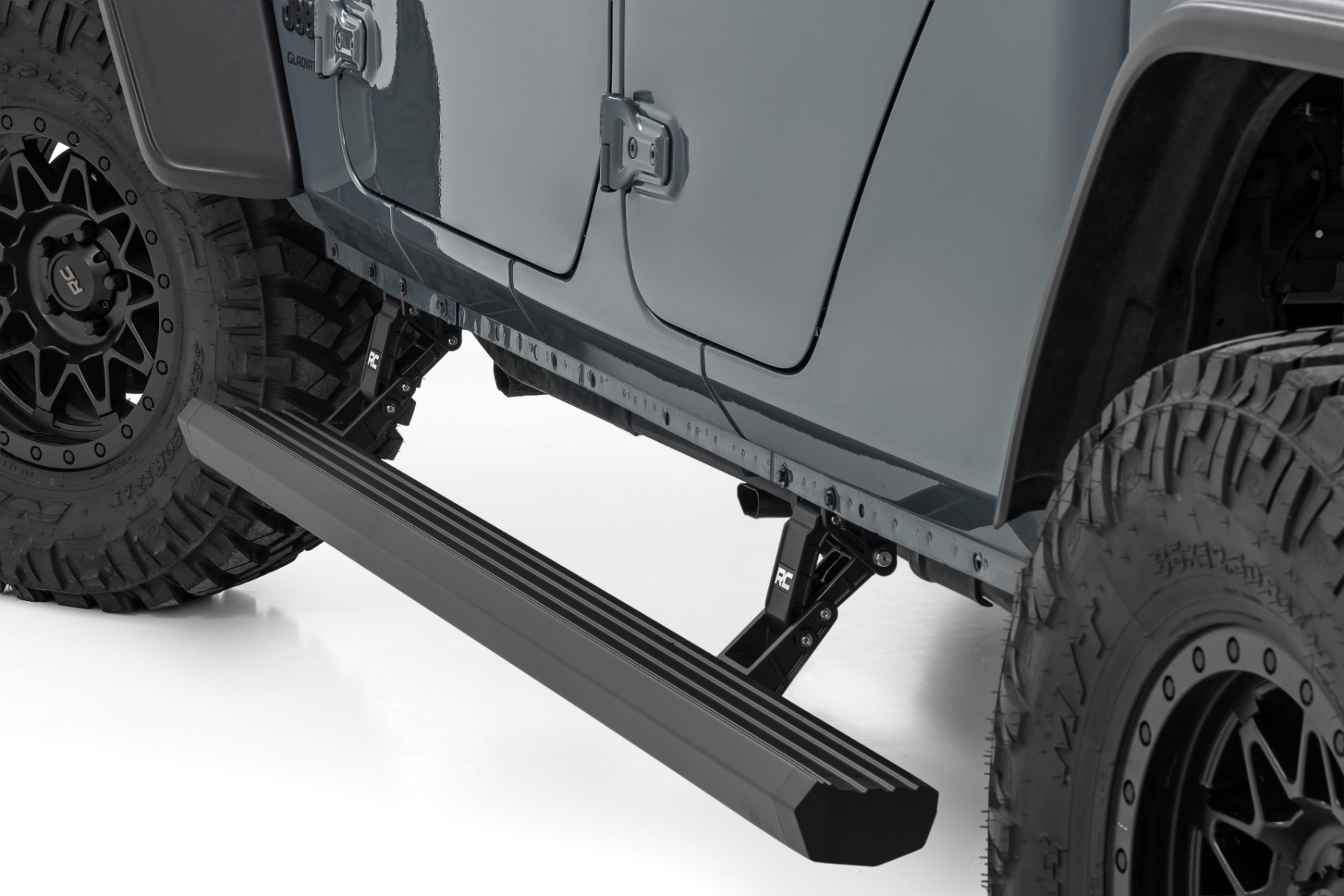 Elektrische Trittbretter | Jeep Gladiator JT 4WD (2020–2026) — Bild 2