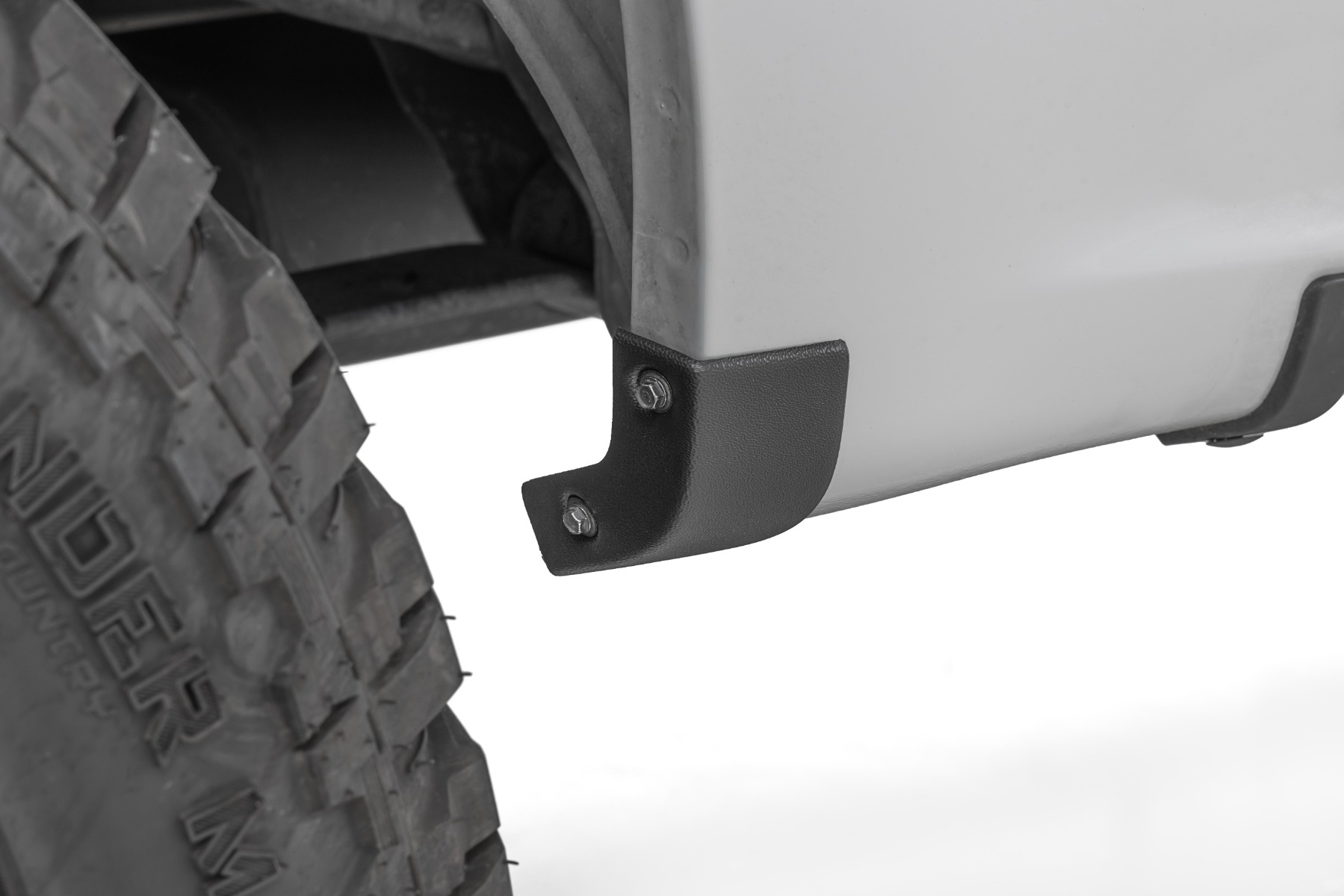 Entfernung der Schmutzfänger | Ford F-150 2WD/4WD (2021–2026)