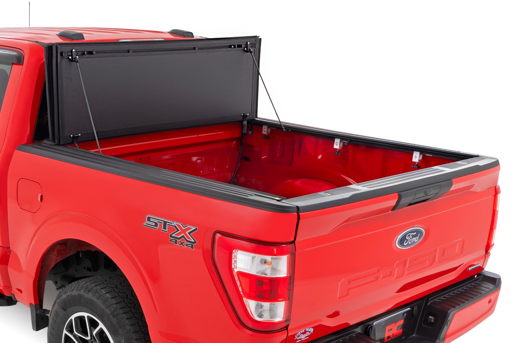 Stabile, dreifach faltbare, hochklappbare Ladeflächenabdeckung | 6'7 Zoll Ladefläche | Ford F-150 2WD/4WD (2015–2020) — Bild 2