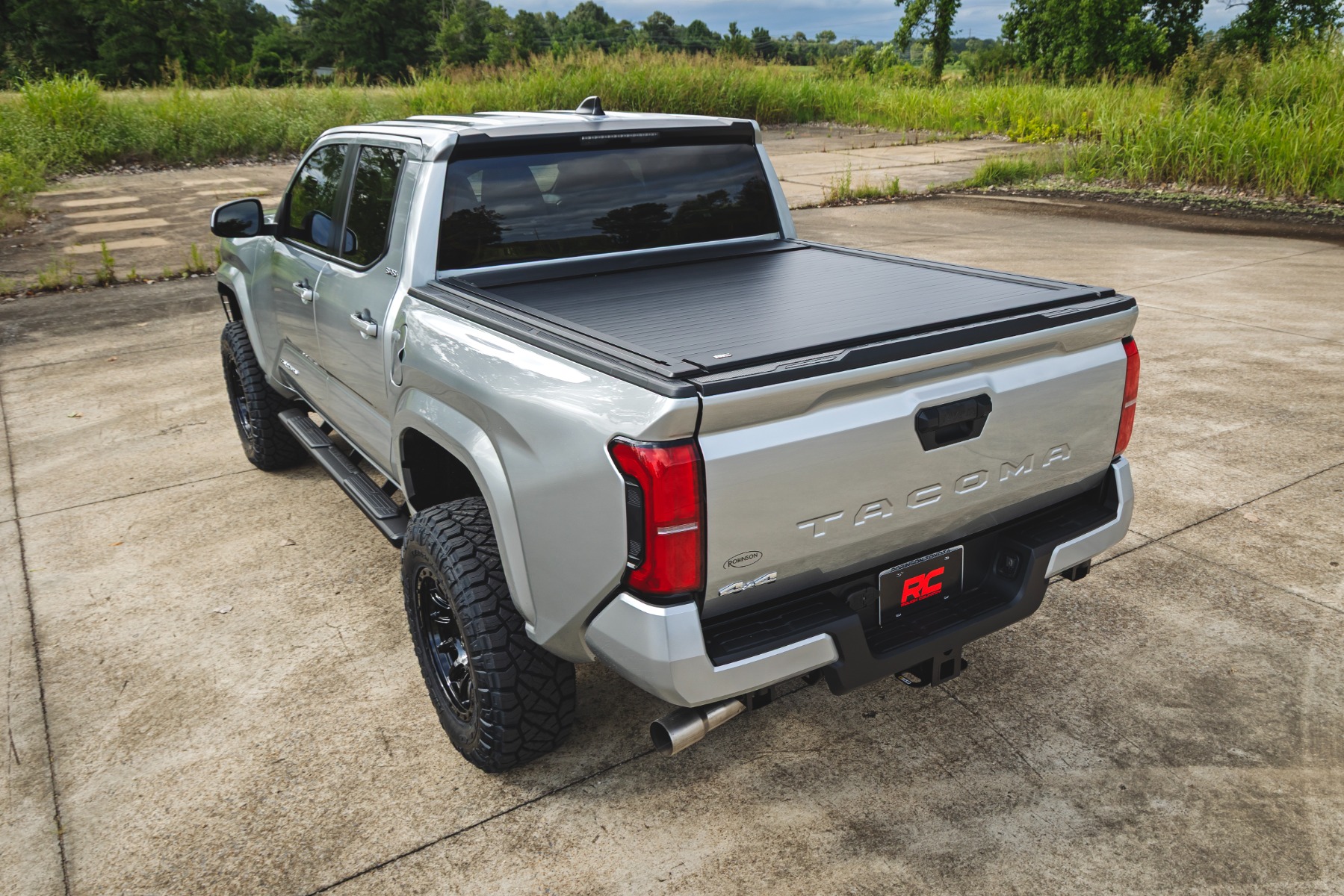 Manuell versenkbare Ladeflächenabdeckung | 5' Ladefläche | Toyota Tacoma 2WD/4WD (2024–2026) — Bild 8