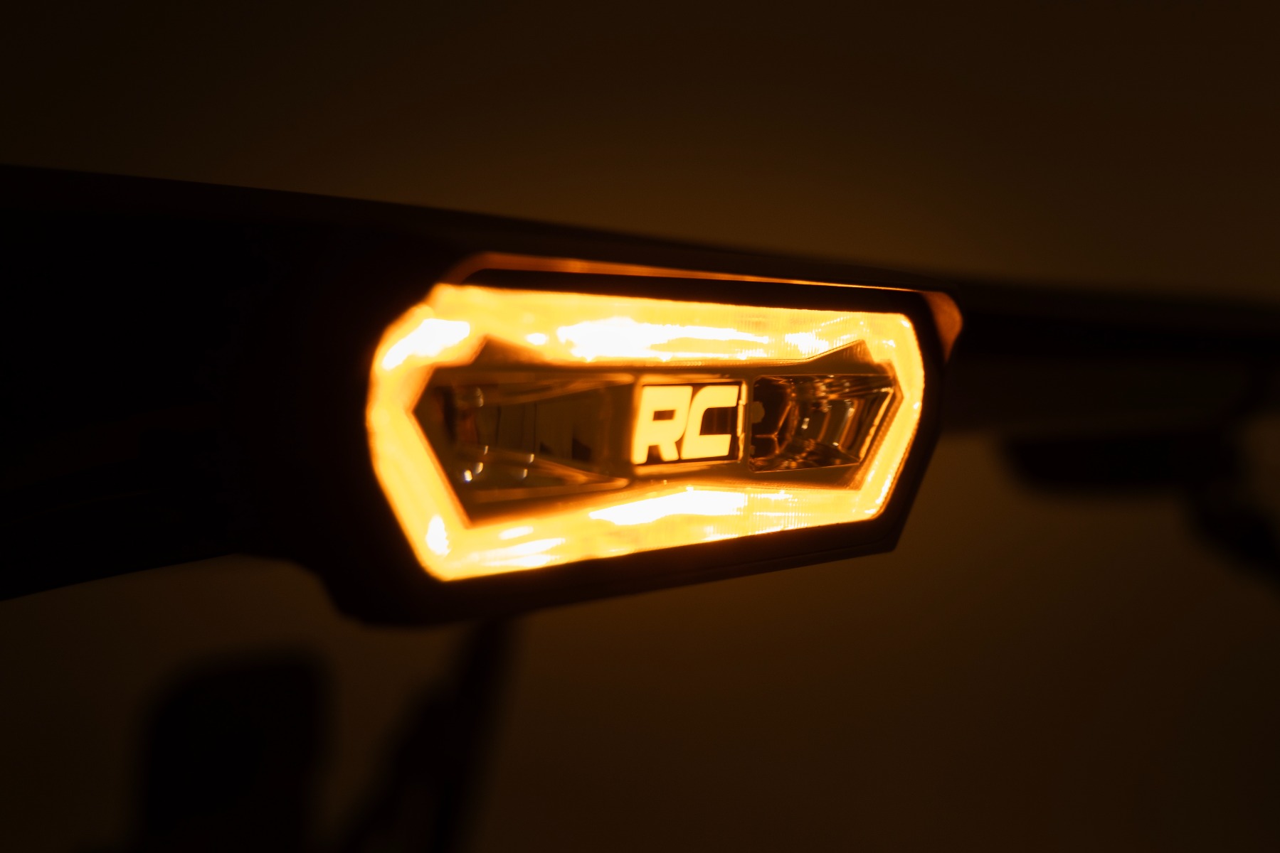 Multifunktionales LED-Lauflicht — Bild 6