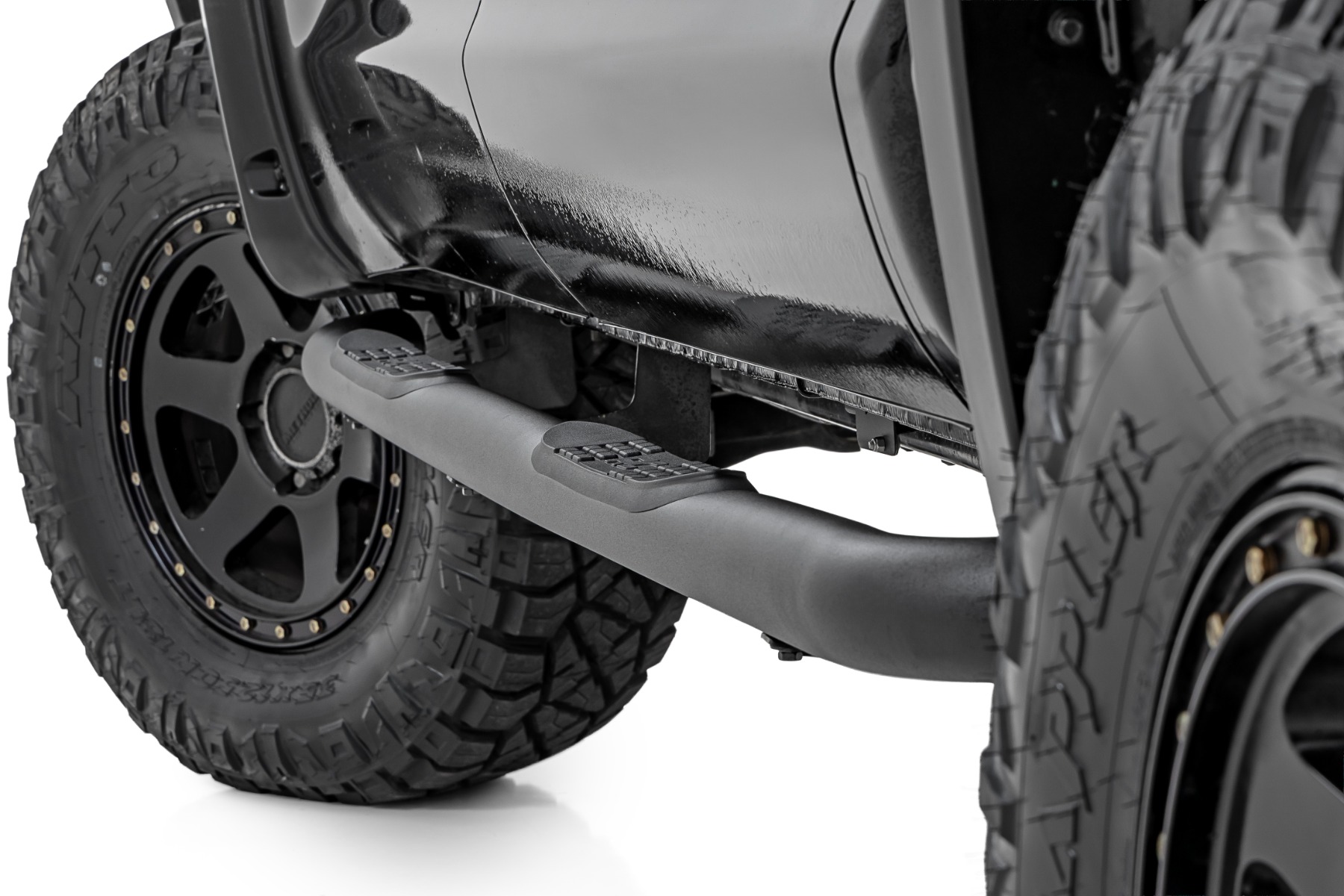 Trittrohre | 3-Zoll-Rohr | CrewMax | Toyota Tundra 4WD/2WD (2007–2021)