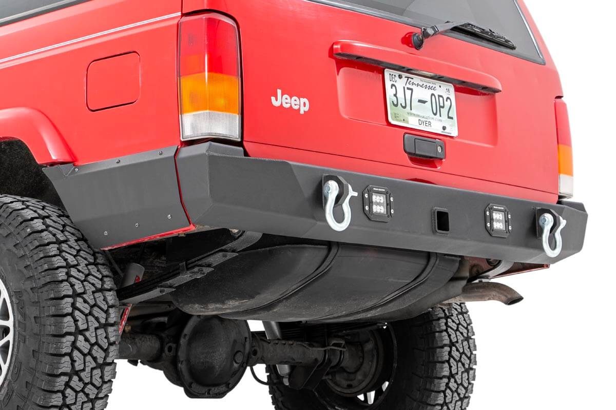 Seitenschutz | Hinten | Werksseitige Kotflügelverbreiterung | Jeep Cherokee XJ 2WD/4WD (97–01) — Bild 3