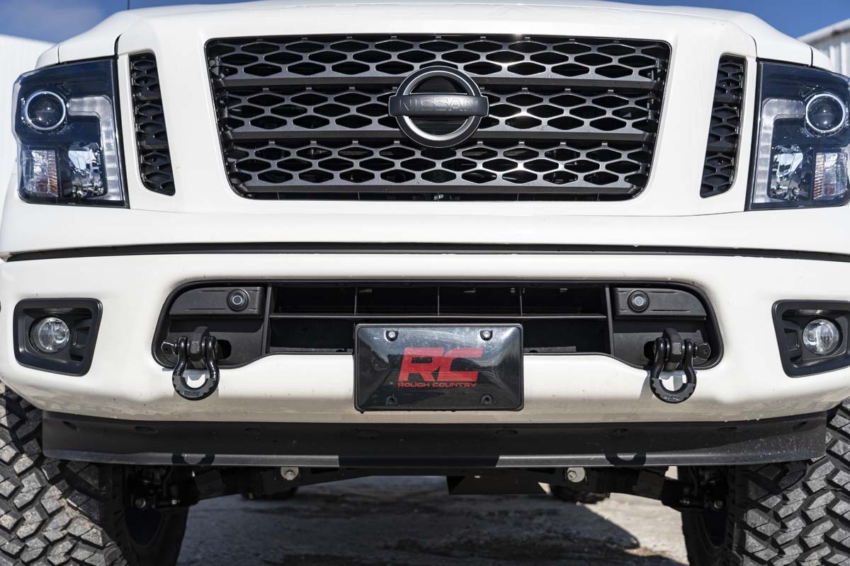 Anhängerkupplungshalterungen | Nissan Titan 2WD/4WD (2017–2024) — Bild 4