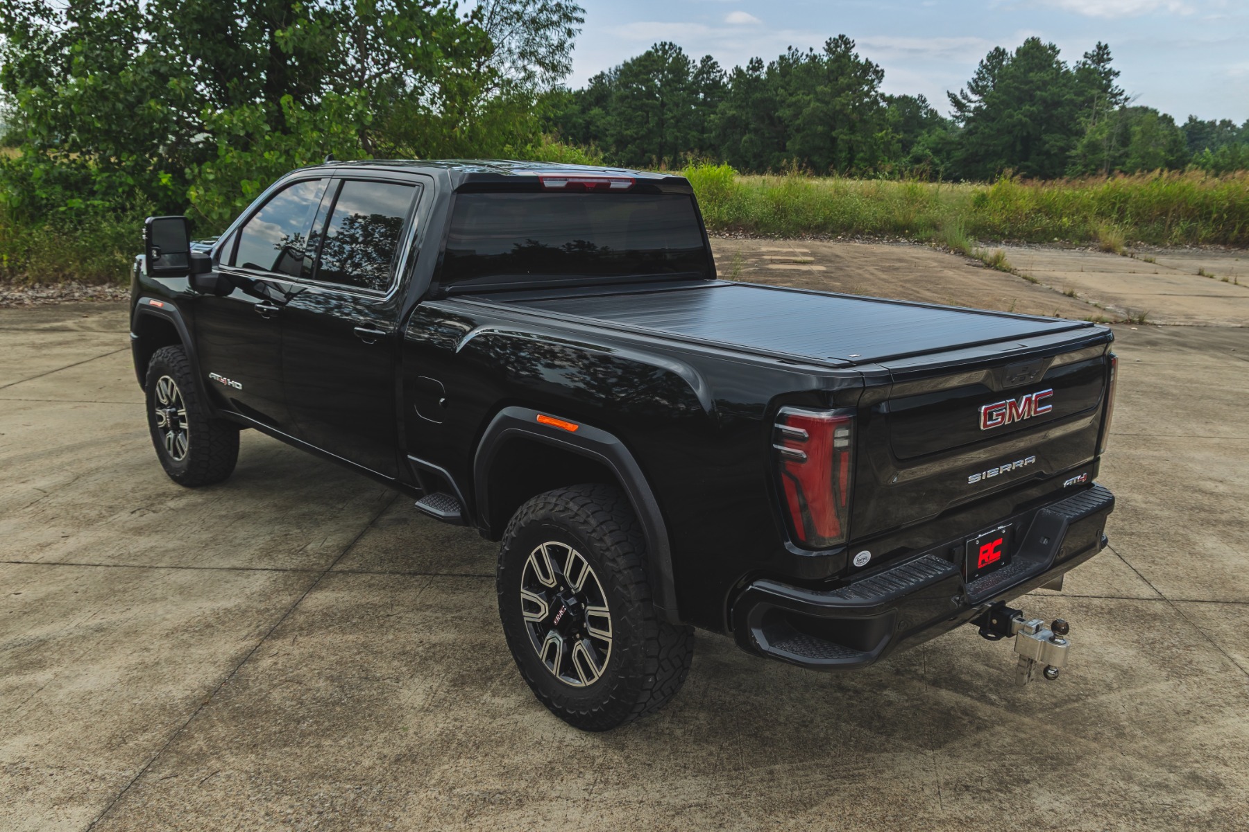 Manuell versenkbare Ladeflächenabdeckung | 6'9" Ladefläche | Chevy/GMC 2500HD/3500HD (20–26) — Bild 13