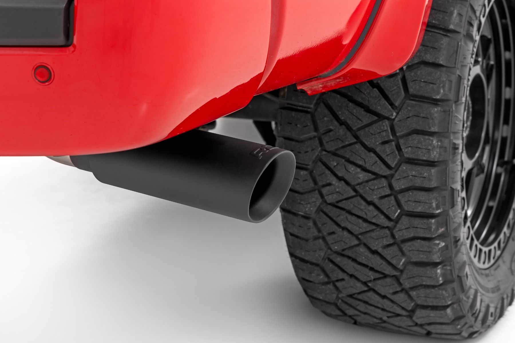 Hochleistungs-Cat-Back-Auspuff | Edelstahl | 3,8 l | Nissan Frontier (22–26) — Bild 3