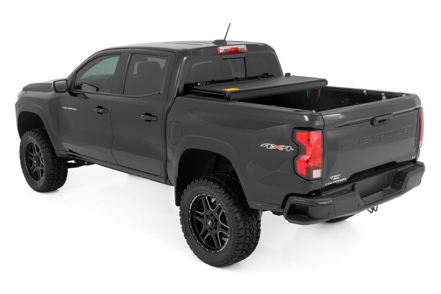 Hard Low Profile Bed Cover | 5' Bed | Chevy/GMC Canyon/Colorado (15-26) — Bild 4