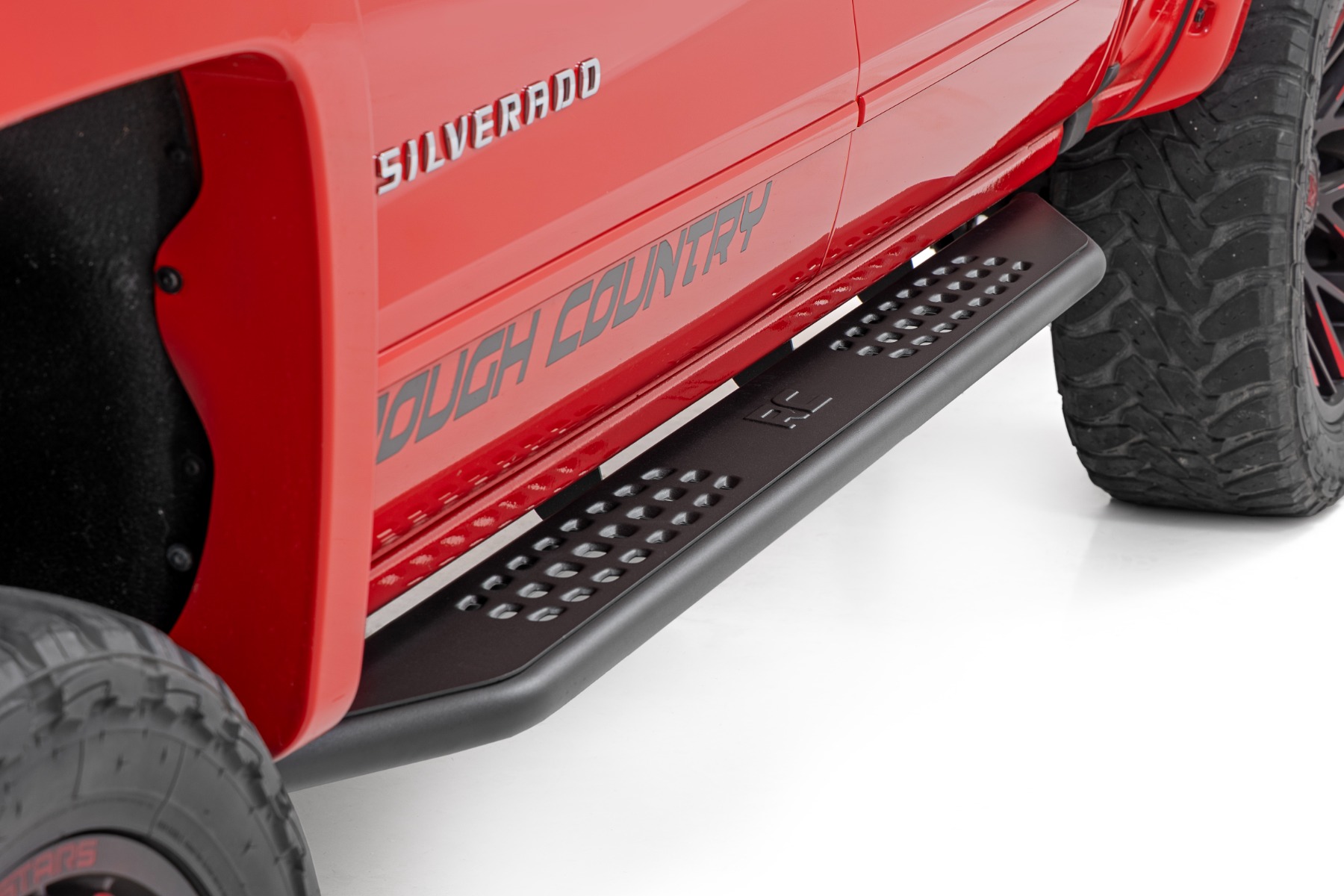 OV2 Trittbretter | Seitliche Trittstufen | Crew Cab | Chevy/GMC 1500/2500HD/3500HD (07–19 & Classic) — Bild 4