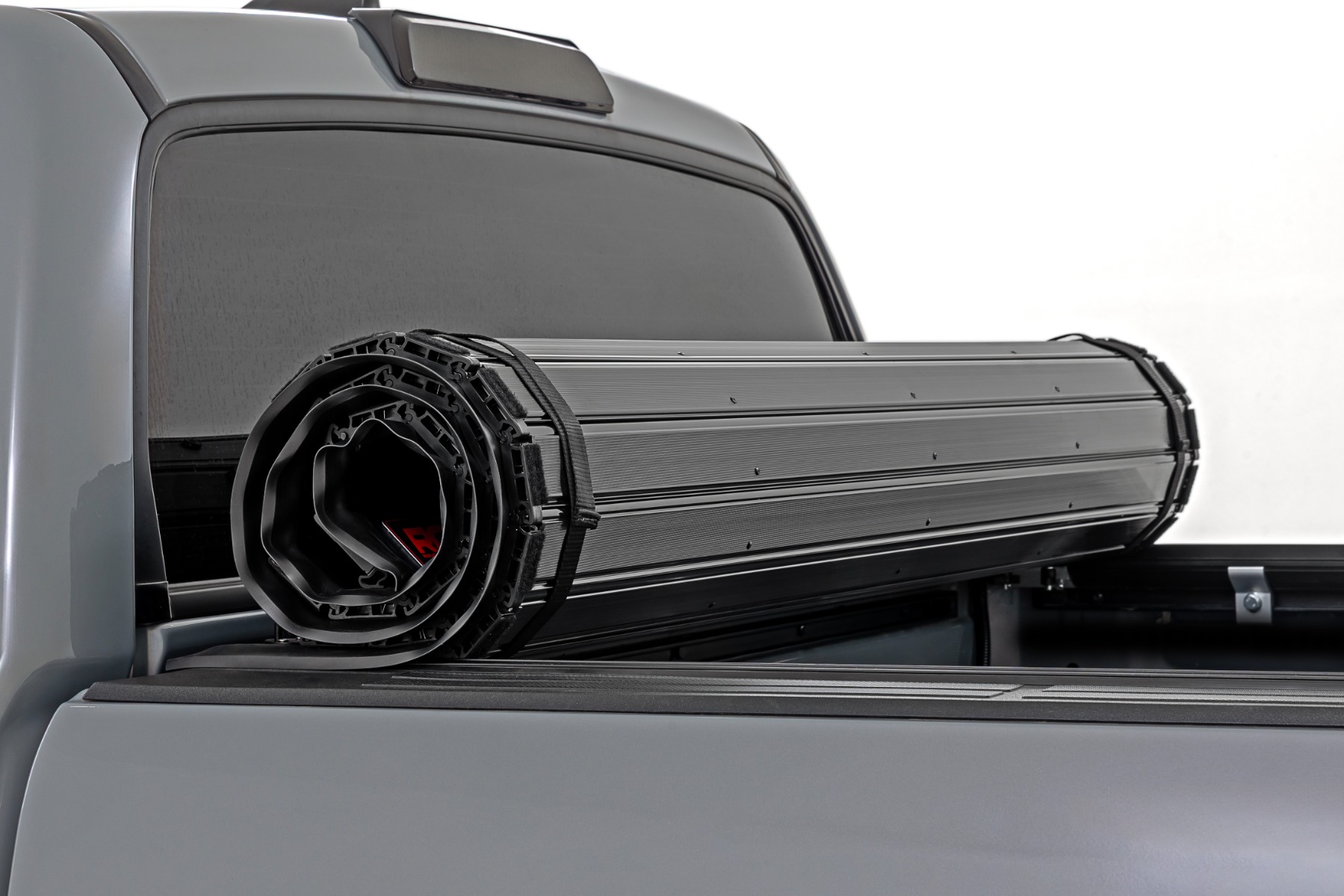 Feste Ladeflächenabdeckung | 5'7 Zoll Ladefläche | Toyota Tundra 2WD/4WD (2007–2021) — Bild 5