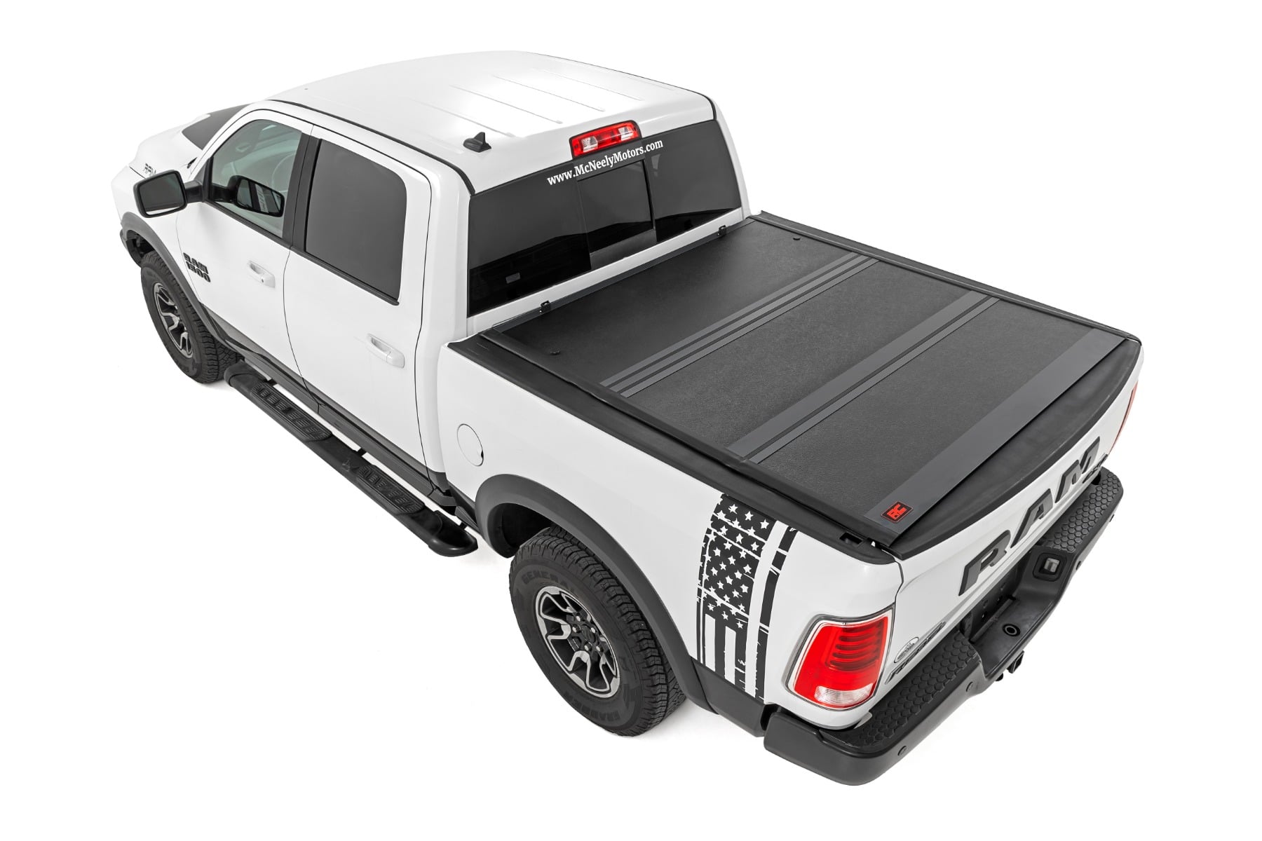 Feste, flache Ladeflächenabdeckung | 6'4 Zoll Ladefläche | RAM 1500/2500/3500 2WD/4WD (10–25 & Classic) — Bild 3