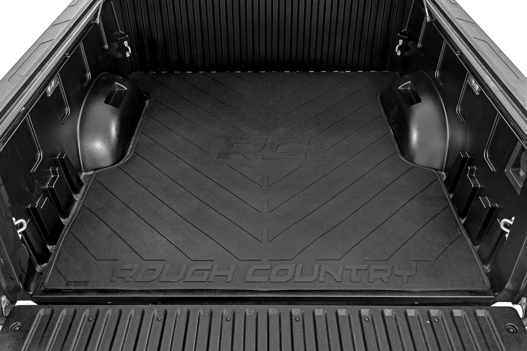 Bed Mat | 5'7" Bed | RC Logo | Toyota Tundra 2WD/4WD (2022-2026) — Bild 2