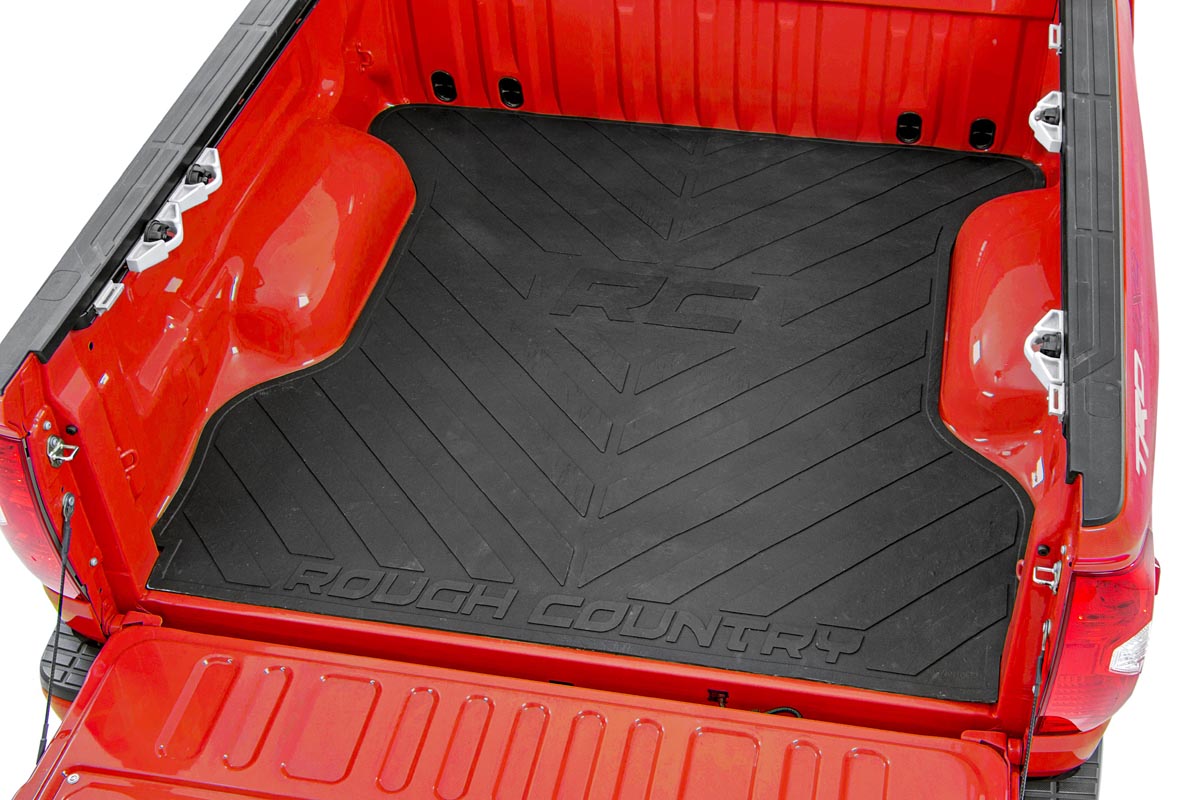 Bed Mat | 5'10" Bed | RC Logo | Chevy/GMC Sierra 1500 (19-26)/Silverado 1500 (19-26) — Bild 2