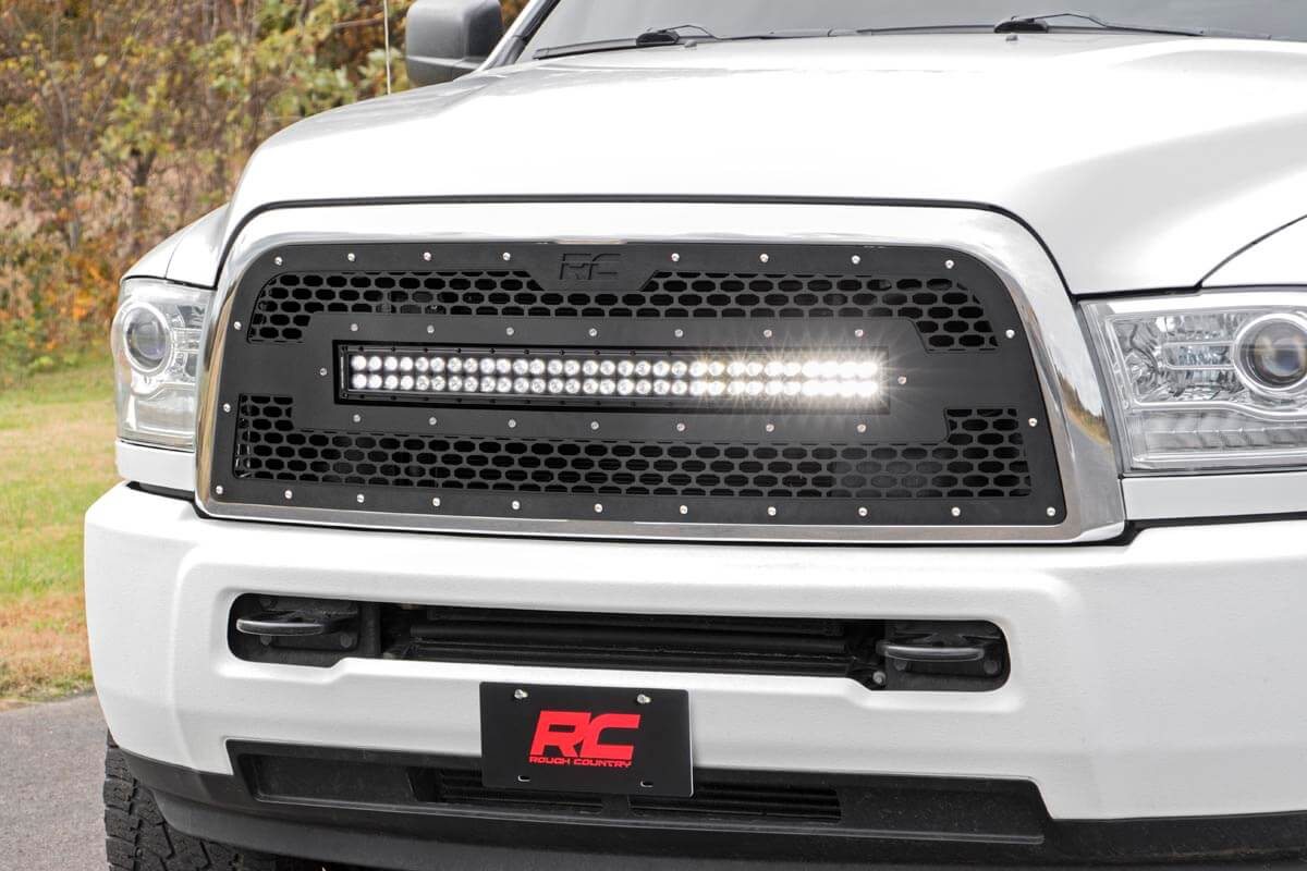 Kühlergrill | 30 Zoll Zweireihige LED-Leuchten | Schwarz | RAM 2500/3500 2WD/4WD (2013–2018) — Bild 4