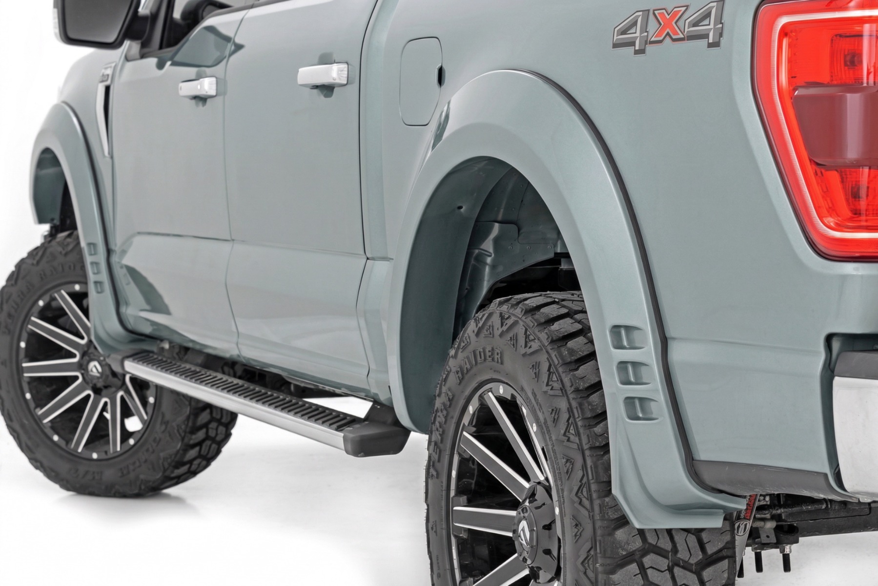 SF1 Kotflügelverbreiterungen | BN Silver Spruce | Ford F-150 2WD/4WD (2021–2026)