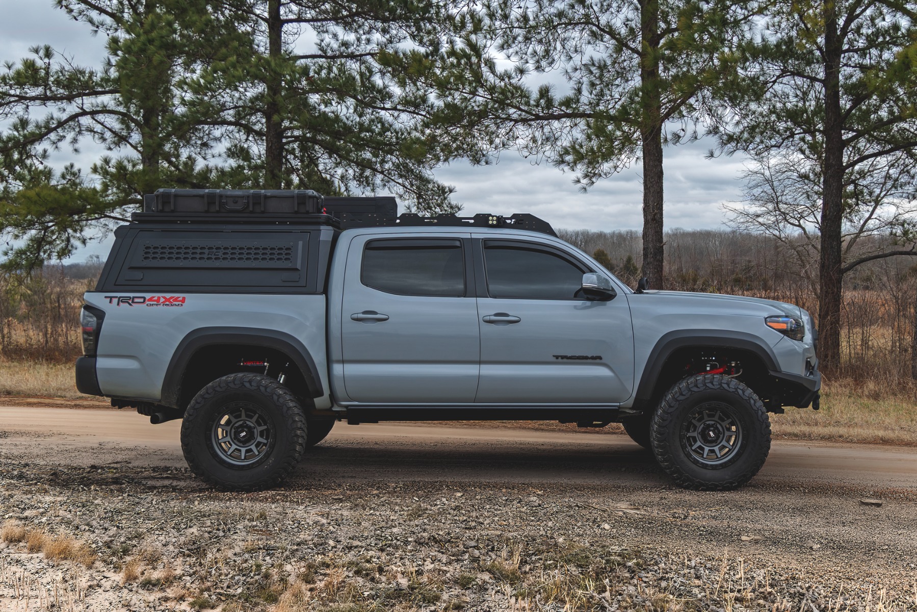 Dachträger | Ladeflächenabdeckung | Toyota Tacoma 2WD/4WD (2016–2023) — Bild 5