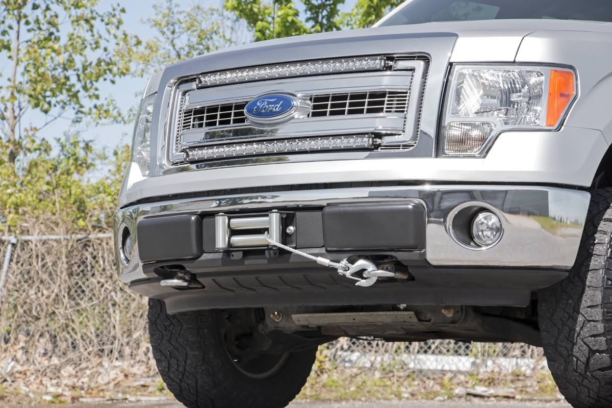 Verdeckte Seilwinde-Halterung | Ford F-150 2WD/4WD (2009–2014) — Bild 6