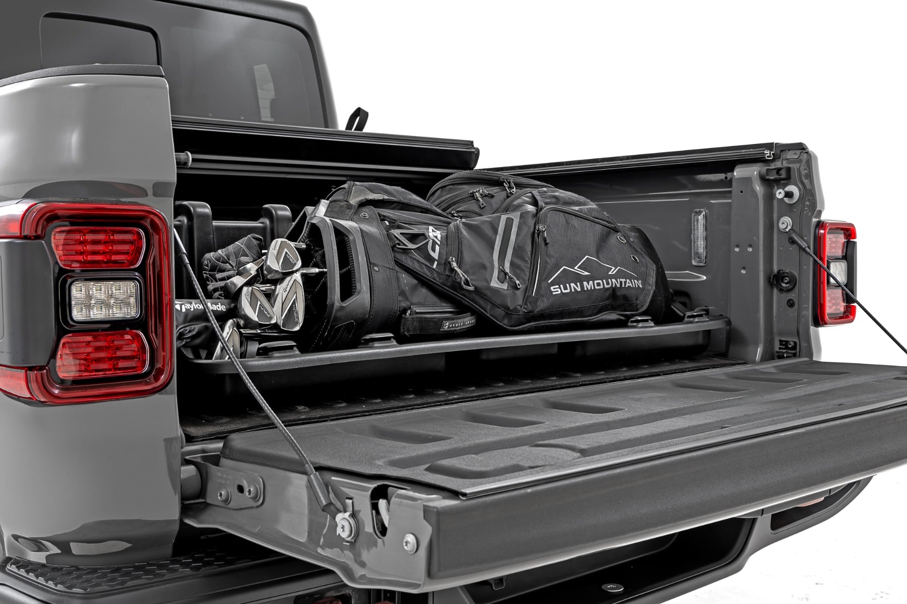 Truck Bed Cargo Storage Box | Easy Access | Compact Truck 48" — Bild 4