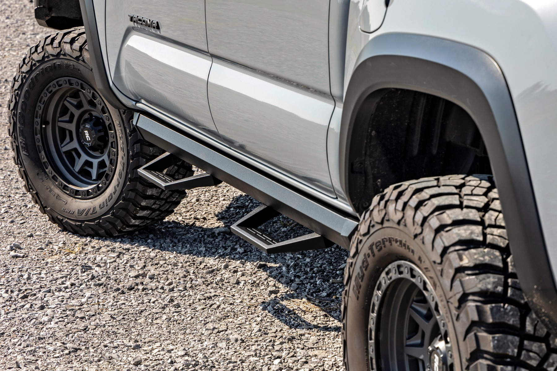 SRL2 verstellbare Aluminium-Trittstufe | Doppelkabine | Toyota Tacoma 2WD/4WD (2005–2023) — Bild 6