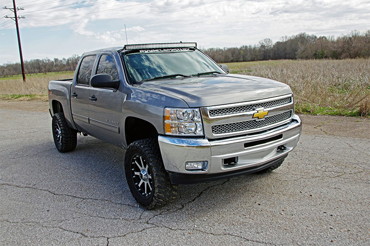 LED-Lichthalterung | Obere Windschutzscheibe | 50" Gebogen | Chevy/GMC 1500/1500 SUV/2500HD/3500HD (07–14) — Bild 4