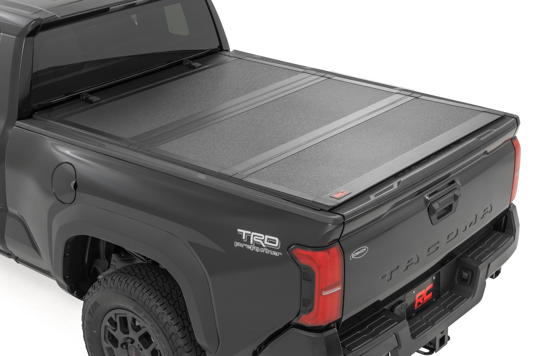 Stabile, dreifach faltbare, hochklappbare Ladeflächenabdeckung | 6' Ladefläche | Toyota Tacoma 2WD/4WD (2024–2026)
