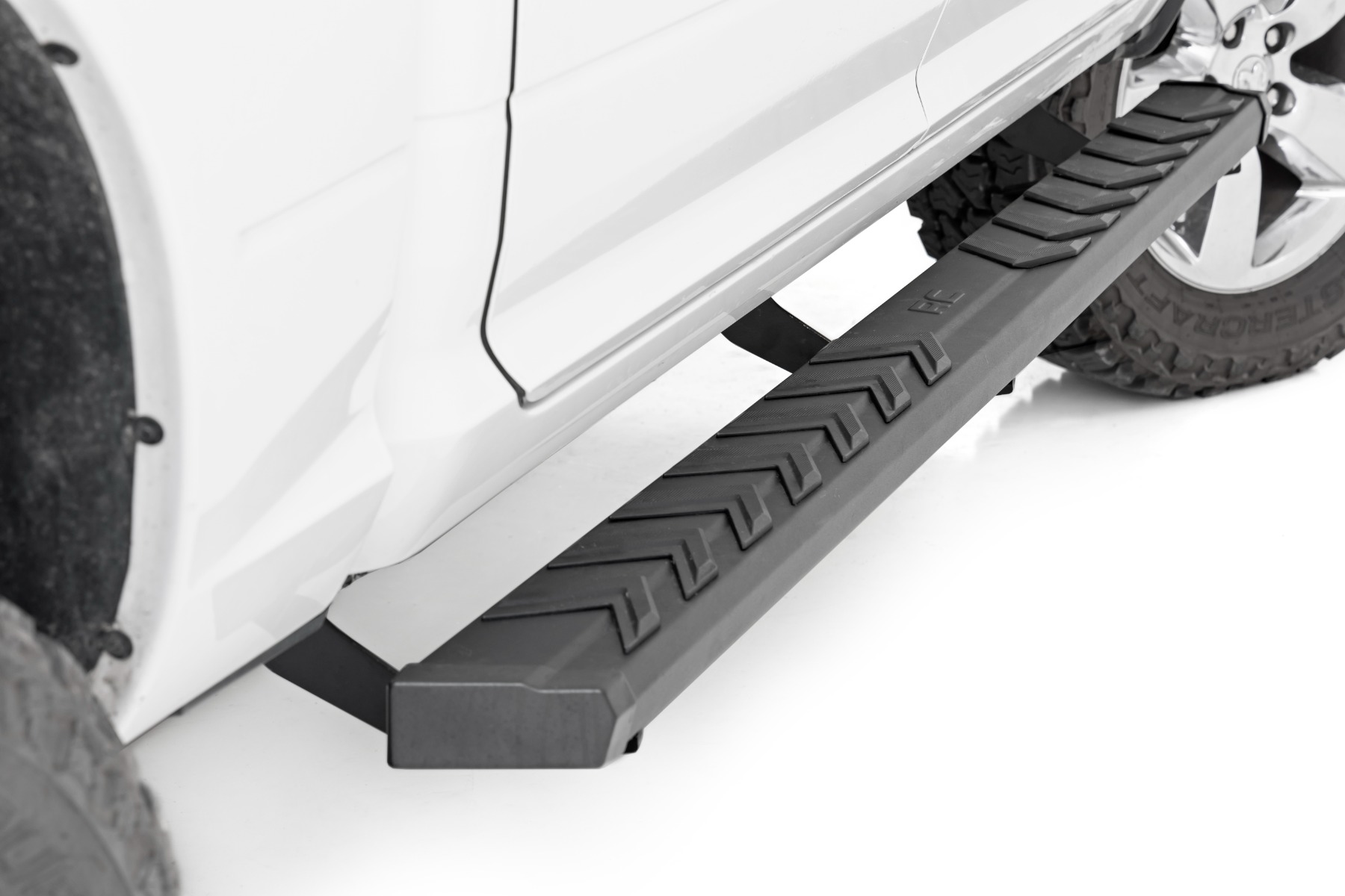 BA2 Trittbretter | Seitliche Trittstufen | RAM 1500/2500/3500 2WD/4WD — Bild 6