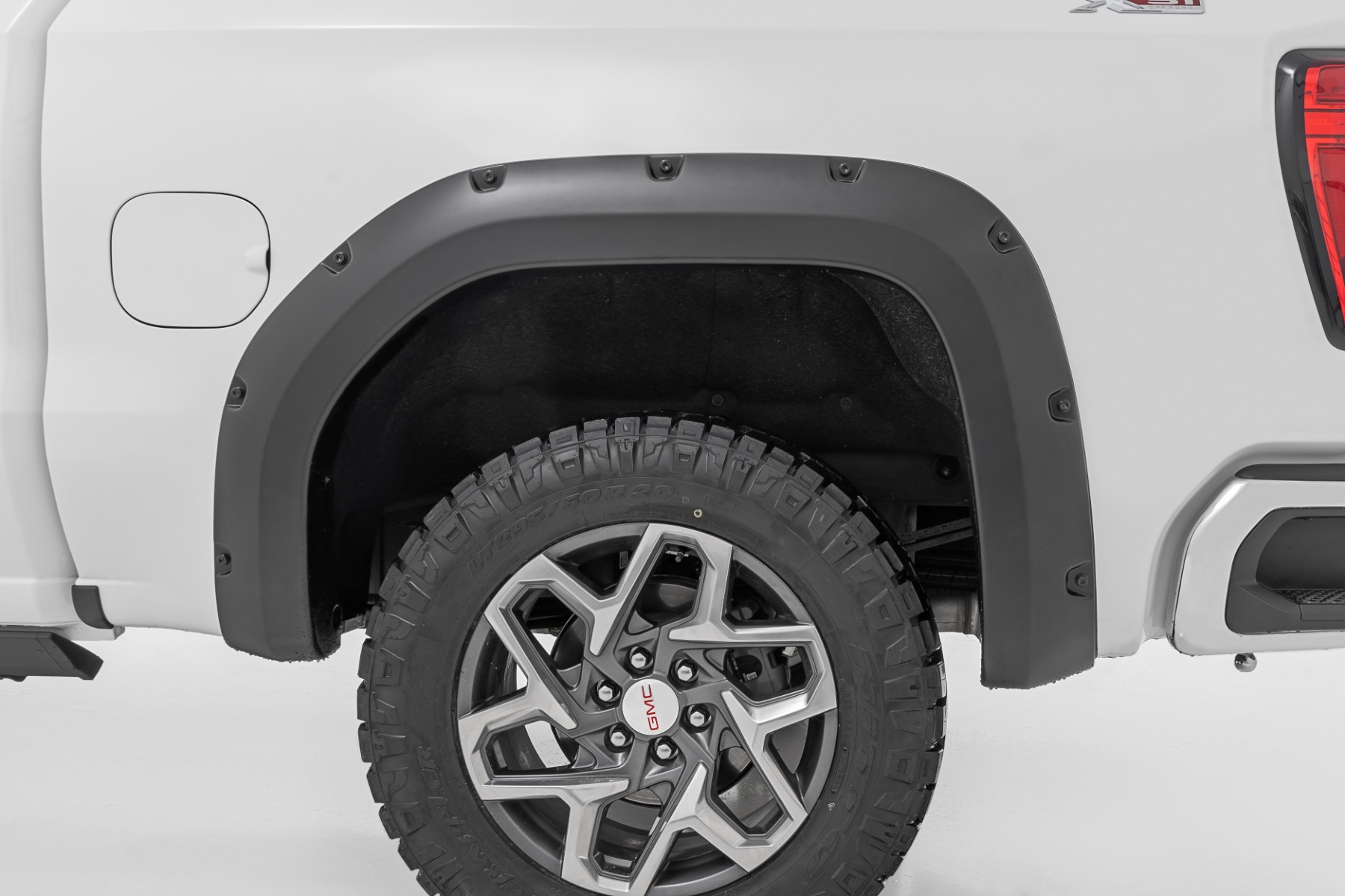 Pocket Fender Flares | GNK Brownstone | GMC Sierra 1500 2WD/4WD (2019-2026) — Bild 3